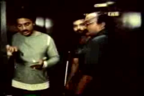 Raja Paarvai (1981) Sample.mp4